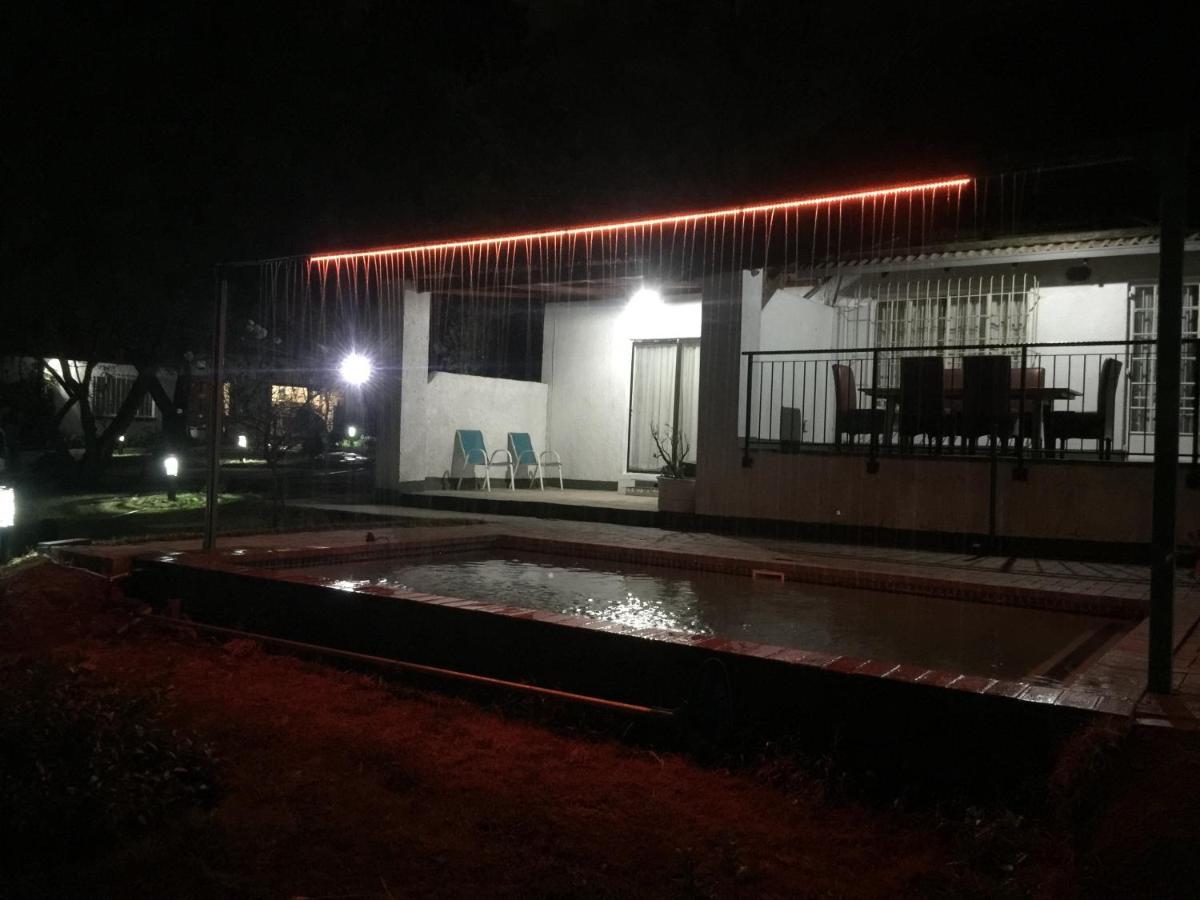 Simbasun Cottages ميدراند المظهر الخارجي الصورة