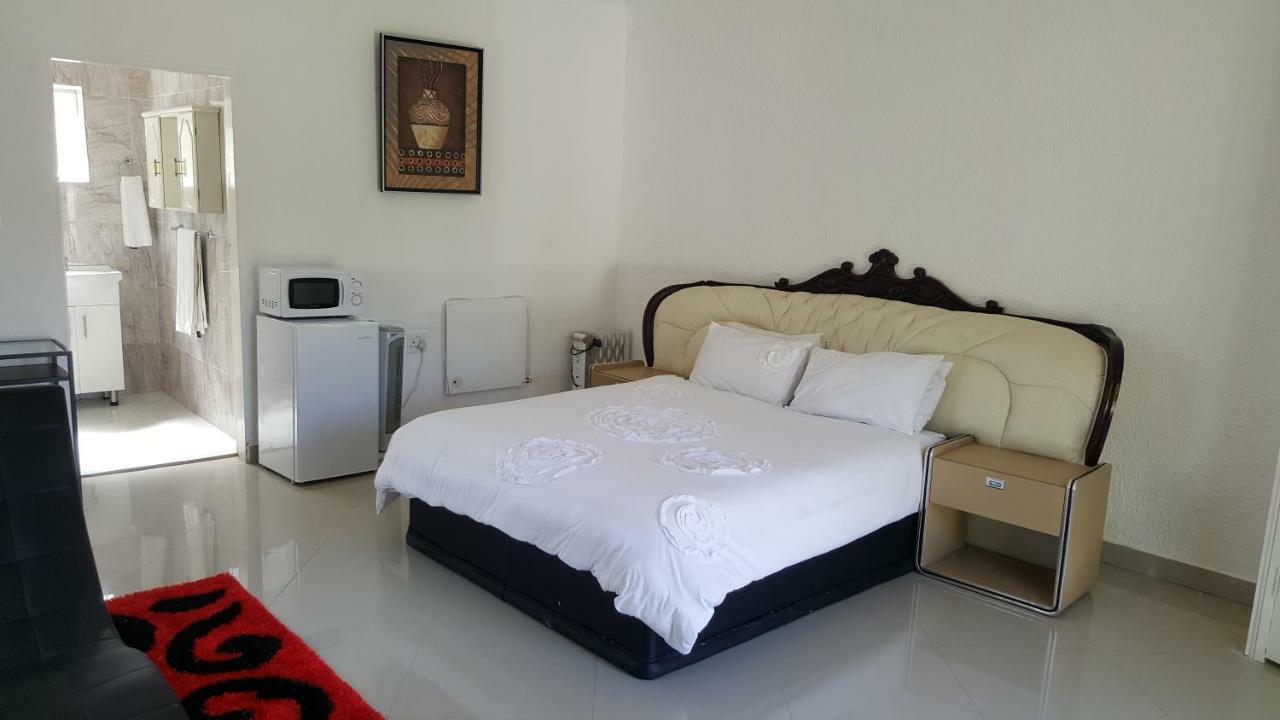 Simbasun Cottages ميدراند المظهر الخارجي الصورة