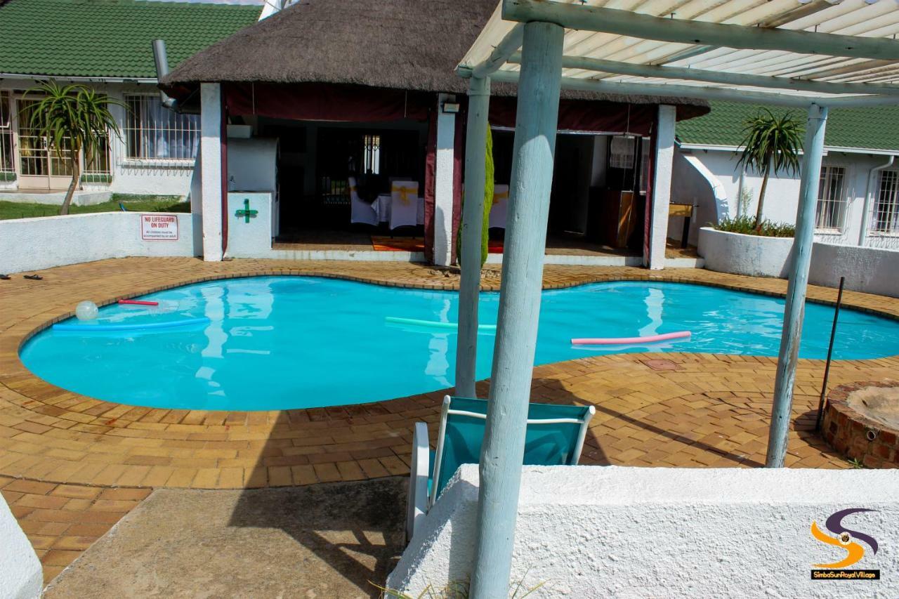Simbasun Cottages ميدراند المظهر الخارجي الصورة