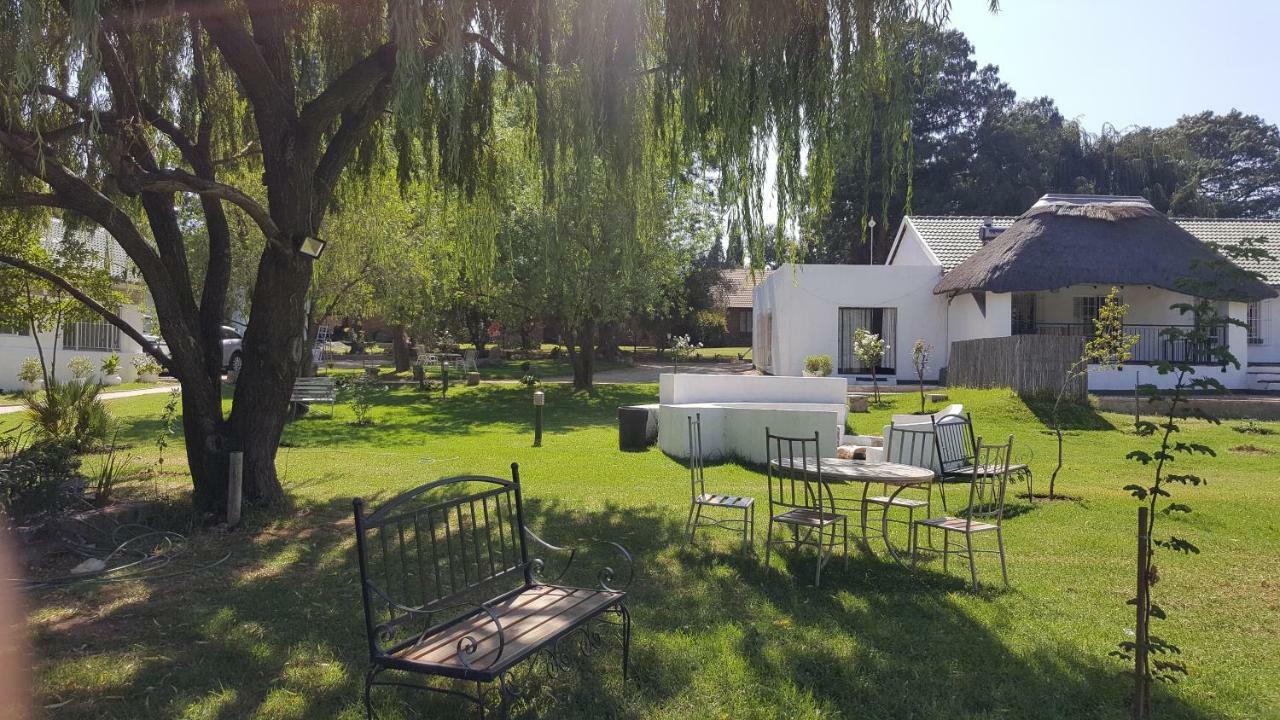 Simbasun Cottages ميدراند المظهر الخارجي الصورة