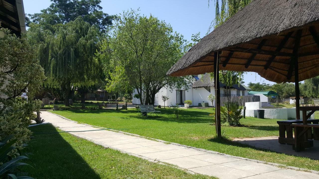 Simbasun Cottages ميدراند المظهر الخارجي الصورة