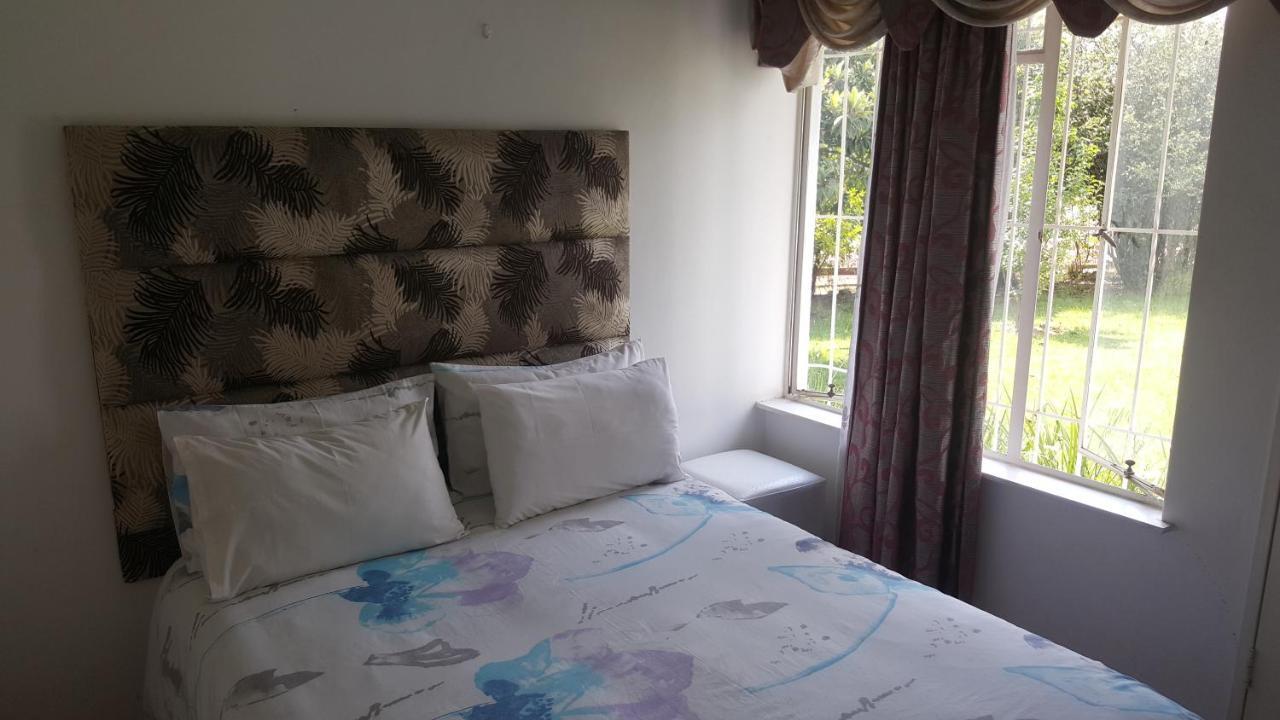 Simbasun Cottages ميدراند المظهر الخارجي الصورة