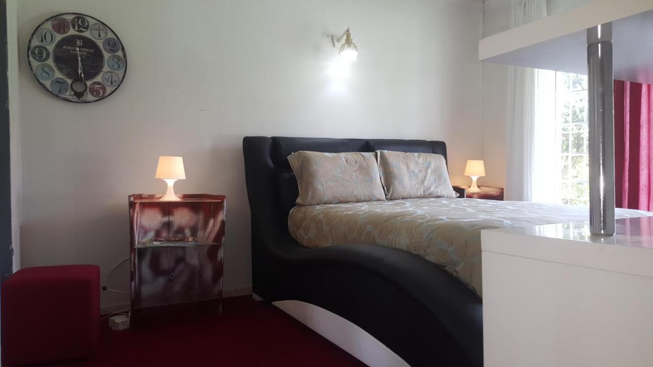 Simbasun Cottages ميدراند المظهر الخارجي الصورة
